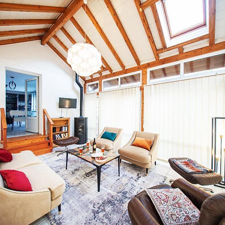 La Coquette ! Maison Au Coeur De La Bresse Avec Veranda Barbecue Garage Baby-Foot Et Barre De Son Kültér fotó