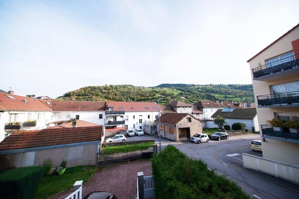 La Coquette ! Maison Au Coeur De La Bresse Avec Veranda Barbecue Garage Baby-Foot Et Barre De Son Kültér fotó